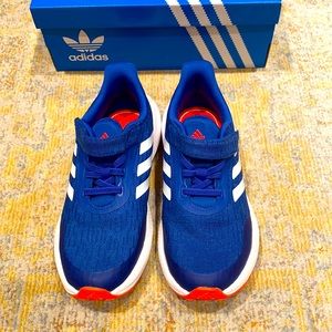 Boys, Adidas EQ Run Elastic. Littke boy size 3. Royal blue and bright orange.
